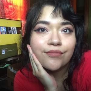 Meet your Posher, Noemi